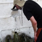pijem najboljso vodo kar sem je kdajkoli okusil_1200